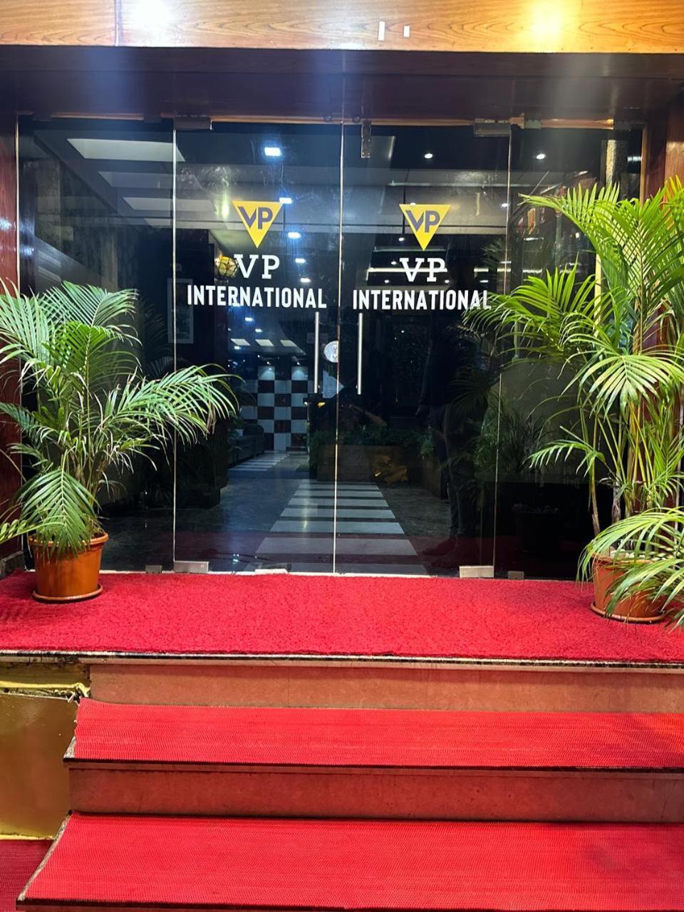 Hotel Vp International Bangalore Exterior foto
